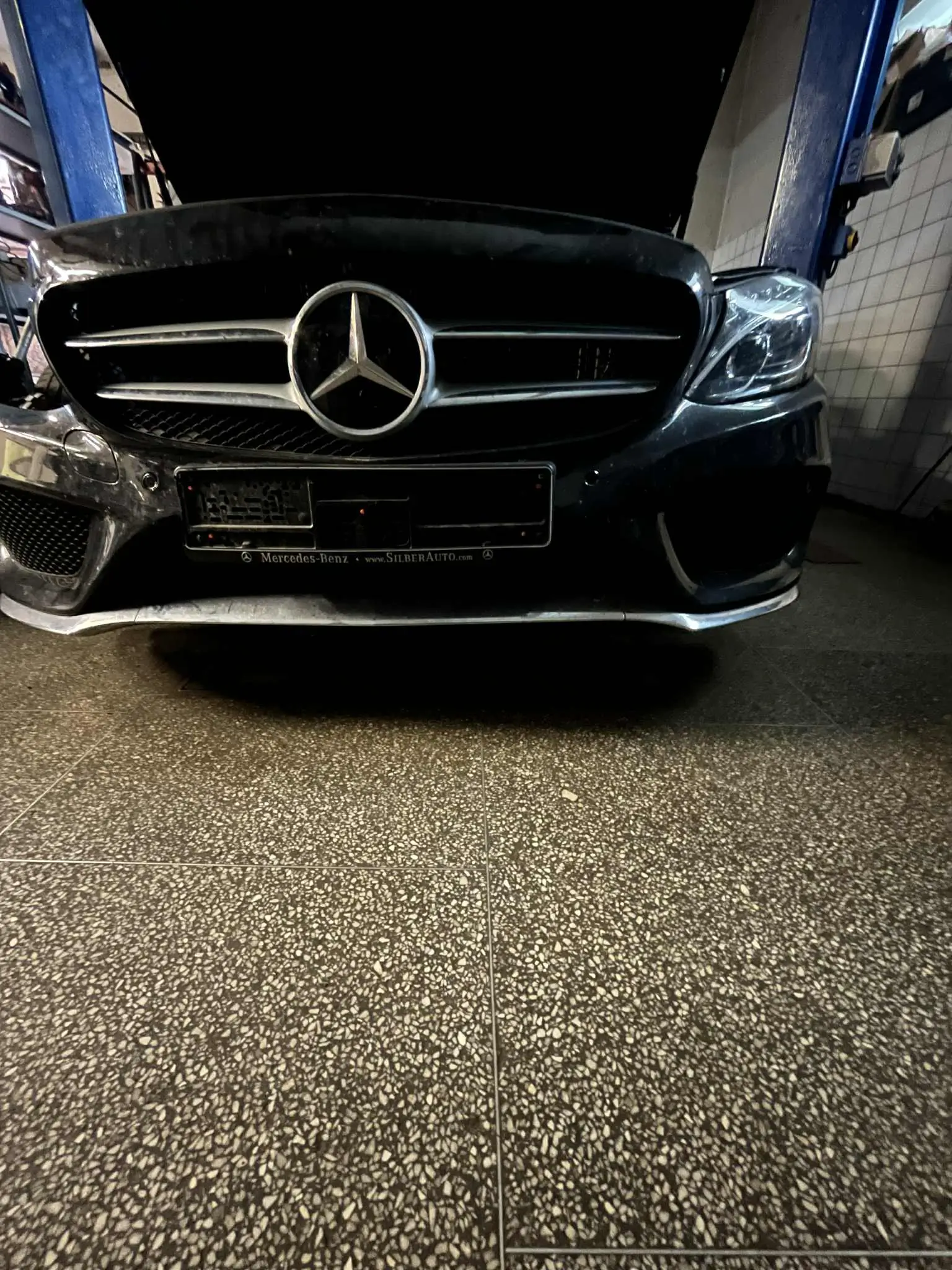 Mercedes remontas